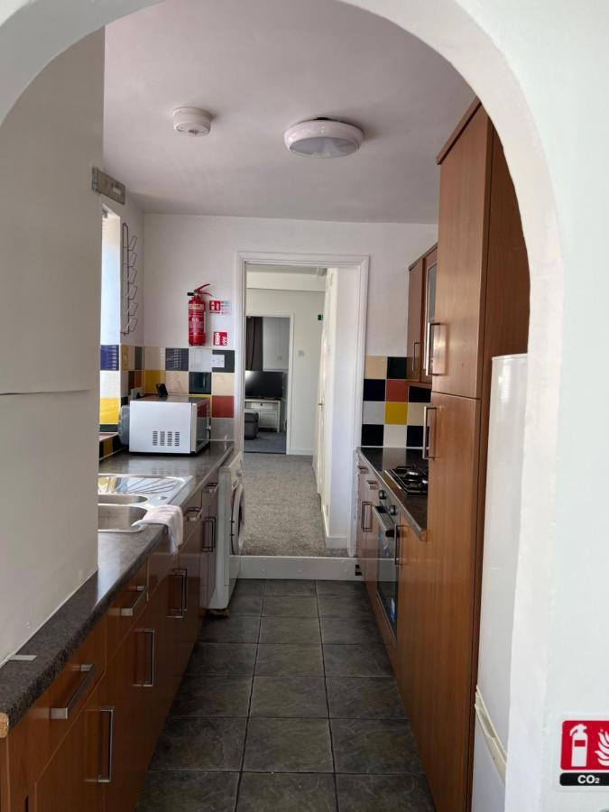 Crown Road Apartment Sittingbourne Esterno foto