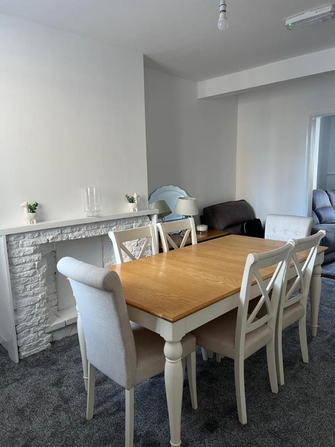 Crown Road Apartment Sittingbourne Esterno foto